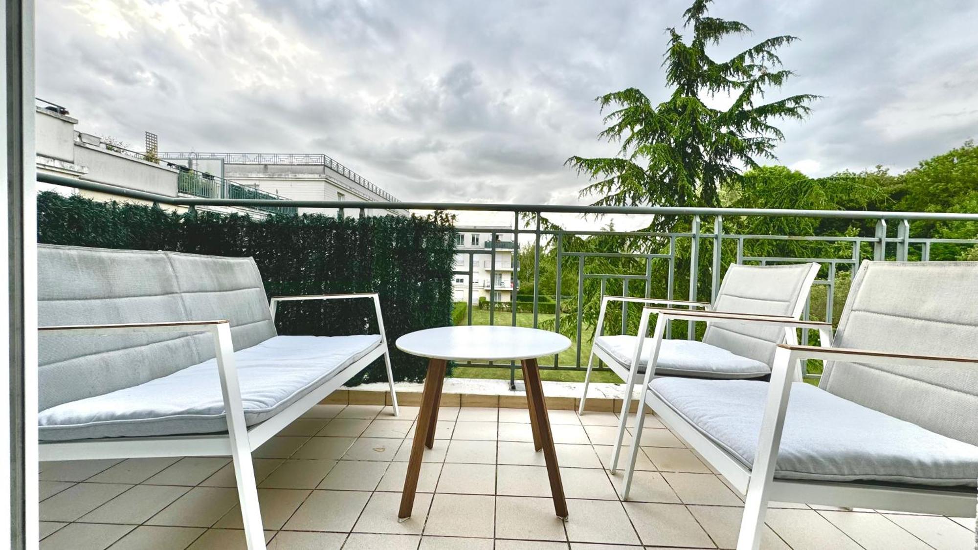 Appartement Central 6 Personnes A 10 Minutes De Disneyland Montévrain Exterior photo